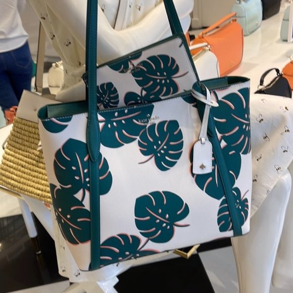 Kate Spade Cara Large Tote Monstera Leaves & Large Slim Bifold Wallet Cream Mult - Picture 5 of 16